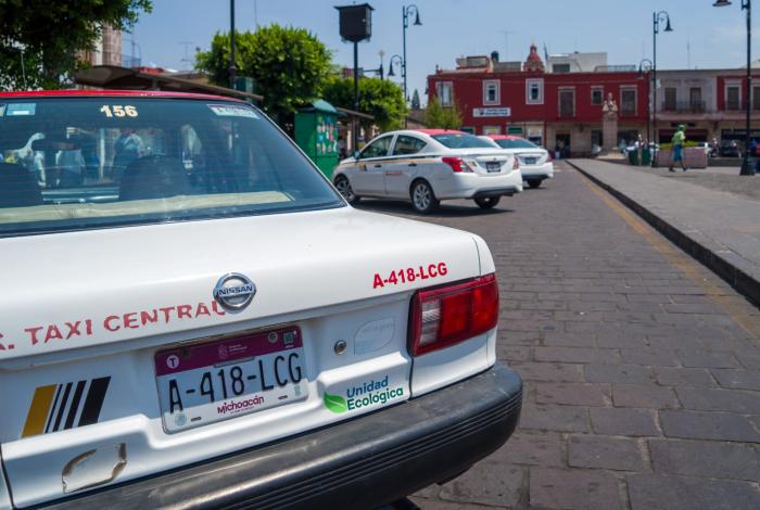 En proceso de resolución, solicitudes de 60 sitios de taxis en Morelia