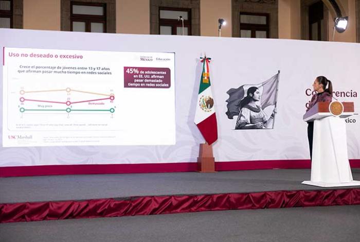 En próximo Consejo Técnico, docentes discutirán el uso de celulares en las escuelas de México