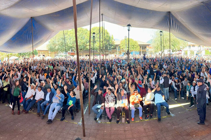 En votación, Nahuatzen les da la espalda a los 3 supuestos consejos ciudadanos indígenas