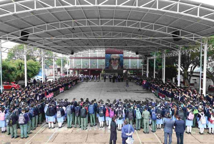 Encabeza Alfonso Martínez arranque de ciclo escolar en la Escuela Secundaria Federal no. 1
