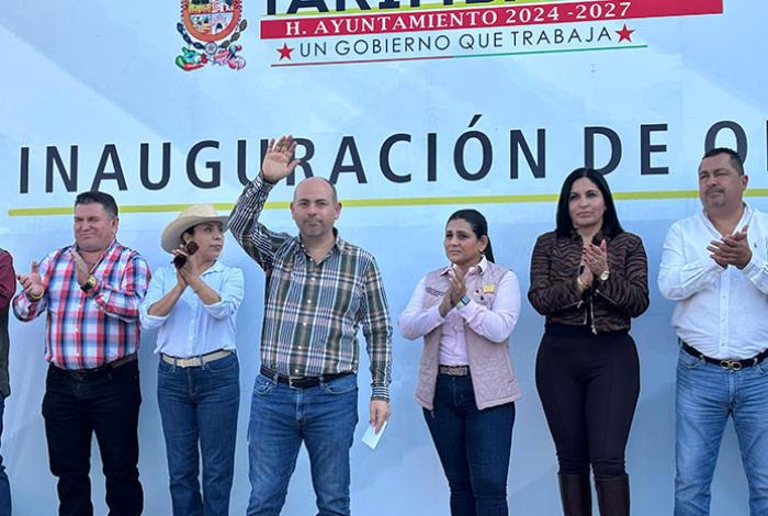 Encabeza Eric Gaona inauguración del pozo de agua en La Palma