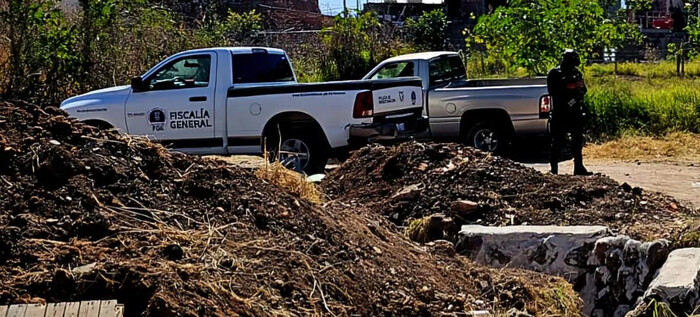 Encuentran a hombre asesinado en un terreno de Maravatío