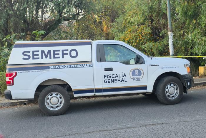 Encuentran un cu3rpo en la av. Oscar Chávez en Morelia