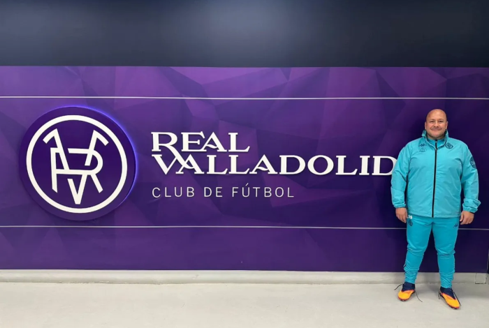 Enrique Alfaro se une al Real Valladolid con Almada