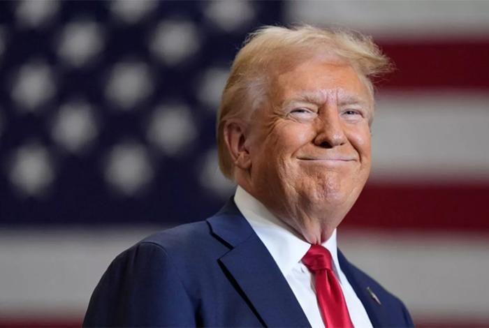 Entran en vigor los nuevos aranceles de Trump y arrecia la guerra comercial con sus socios