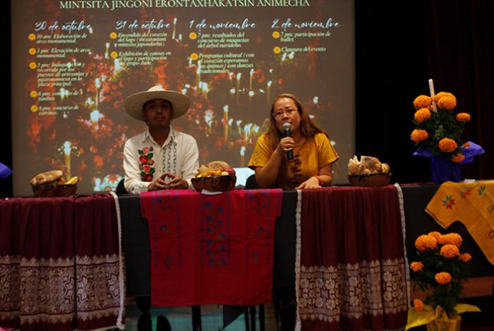 Erongarícuaro, listo para recibir a turistas en Noche de Muertos; esperan 5 mil visitantes