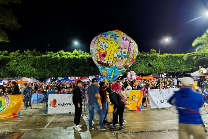 ¡¡Es hoy!! Vive la magia de los globos de Cantoya en Tiríndaro