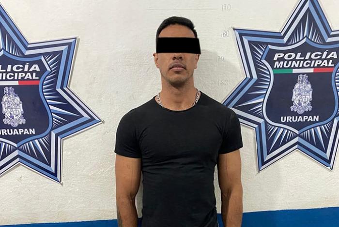 Escolta del alcalde de Uruapan, Carlos Manzo, es detenido tras agredir a su pareja