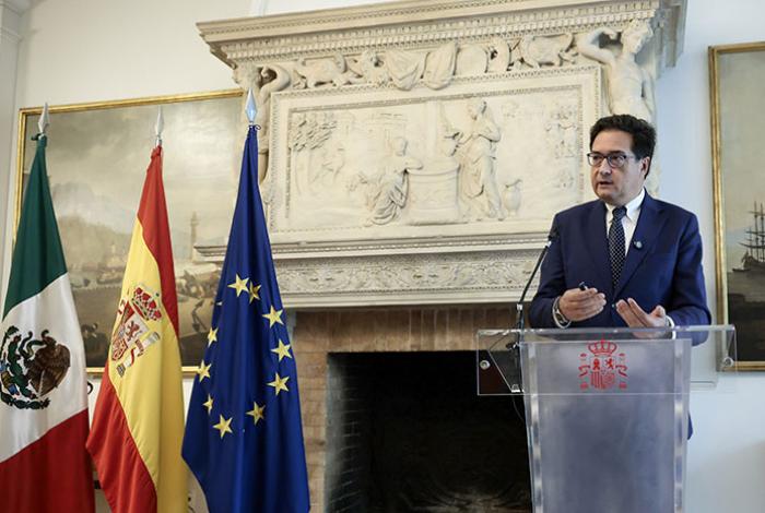 España y México estrechan alianza tecnológica hacia una "tercera vía" digital