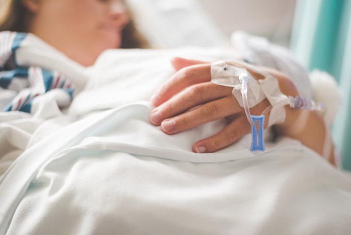 Especialistas piden acelerar el Servicio Universal de Salud y advierten retos de financiamiento