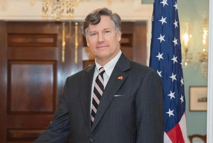 Estados Unidos, dispuesto a cooperar para erradicar al crimen organizado: Landau tras asesinato de Carlos Manzo