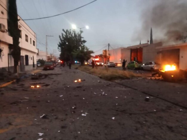 Estalla coche bomba frente a edificio de la policía en Acámbaro, Guanajuato