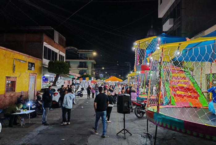 Estallido de cohetón causa susto en la colonia Ventura Puente; moviliza a policías y bomberos