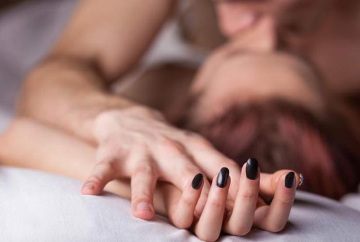 Estas autoras latinoamericanas escriben sobre el deseo entre mujeres de maneras muy distintas