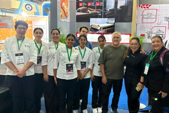 Estudiantes de Gastronomía UNLA participan en MEXIPAN 2026, el encuentro más importante de la industria en Latinoamérica