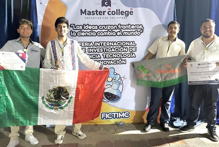 Estudiantes del Cecytem ganan primer lugar en feria de ciencia en Colombia