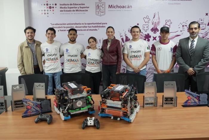 Estudiantes michoacanos participan en mundial de robótica con respaldo del Iemsysem