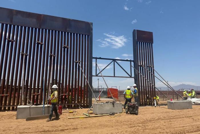 EU inicia construcción de muro secundario en frontera con México