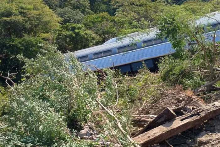 Extraen caja negra de locomotora del Tren Interoceánico