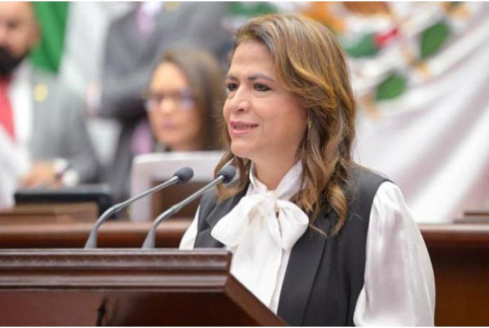  Fabiola Alanís propone reforma para perseguir de oficio el abuso sexual en Michoacán