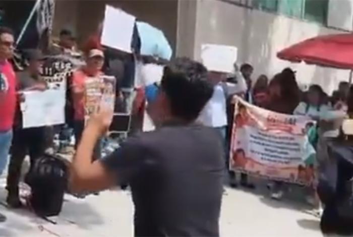 Facciones de la CNTE reactivan protestas ante presunto incumplimiento de acuerdos