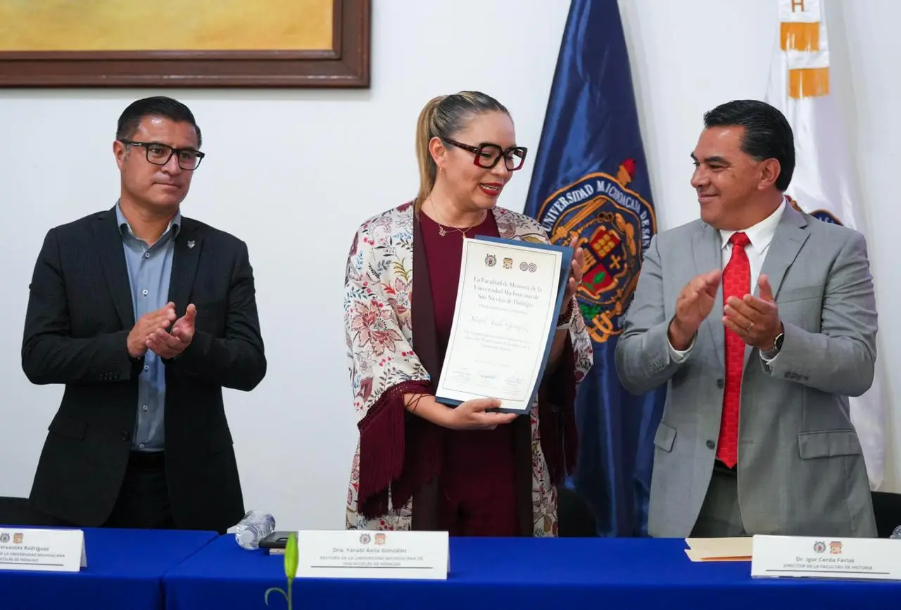 Facultad de Historia de la UMSNH evoluciona, camina hacia la renovación; Yarabí Ávila señala que es necesario ajustarse a los nuevos tiempos