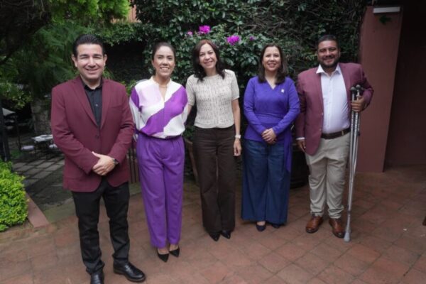 Fanny Arreola destaca ExpoUnis 2026 como una oportunidad para ampliar el futuro académico de las juventudes de Apatzingán