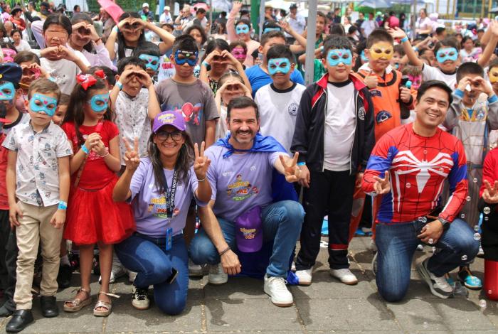 Festejo del DIF Morelia llegó a Santiago Undameo y Tenencia Morelos