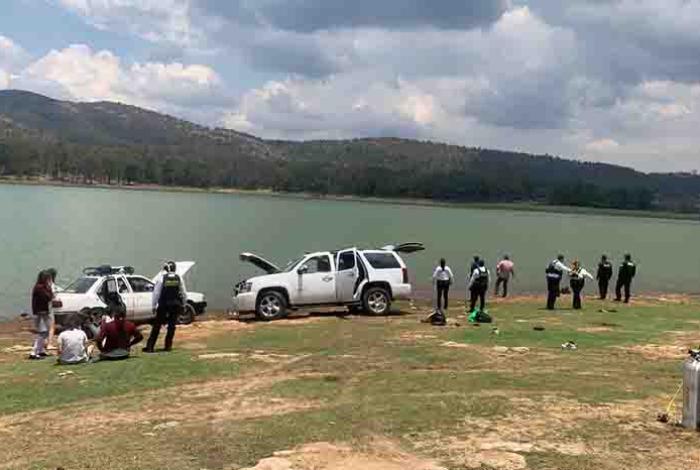 Festejo termina en tragedia: Mueren ahogados 2 estudiantes del CBTa 7 en presa de Cointzio