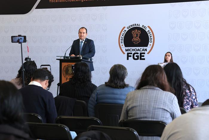 FGE captura a dos generadores de violencia en cateo en la colonia El Polvorín, en Morelia