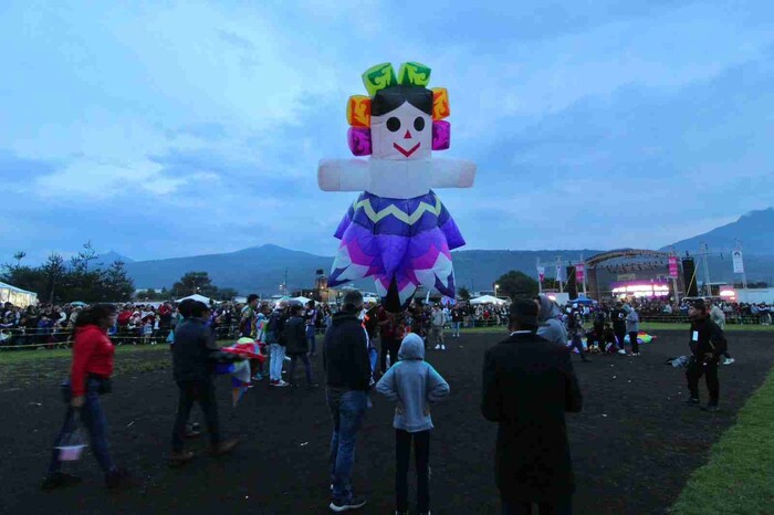  Fiesta y color pintarán el Pueblo Mágico de Paracho con su festival de globos de Cantoya