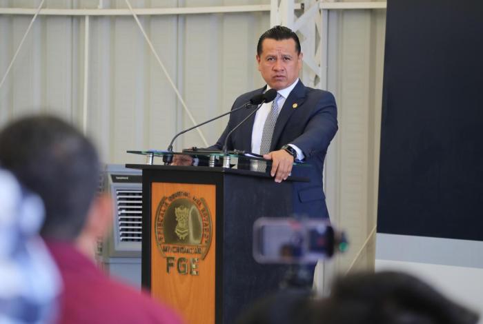 Fiscal Carlos Torres Piña informa sobre la captura de “La Galleta”, presunto generador de violencia en la región lacustre de Michoacán