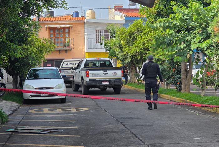 Fiscalía estatal investiga el deceso de un hombre en un bazar de Jardines de Catedral, en Zamora