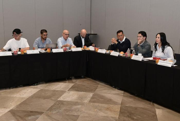 Formalización de jornaleros de aguacate debe involucrar a productores y empacadores, argumentan