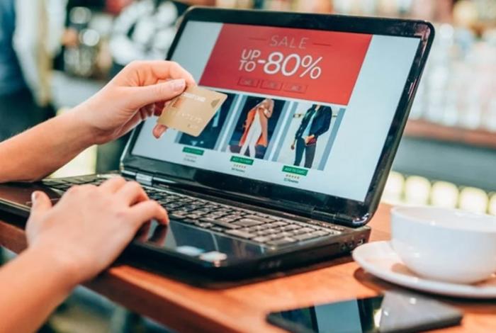 Franquicias en México prevén crecer un 6 % en 2026 por el Mundial de futbol y la IA