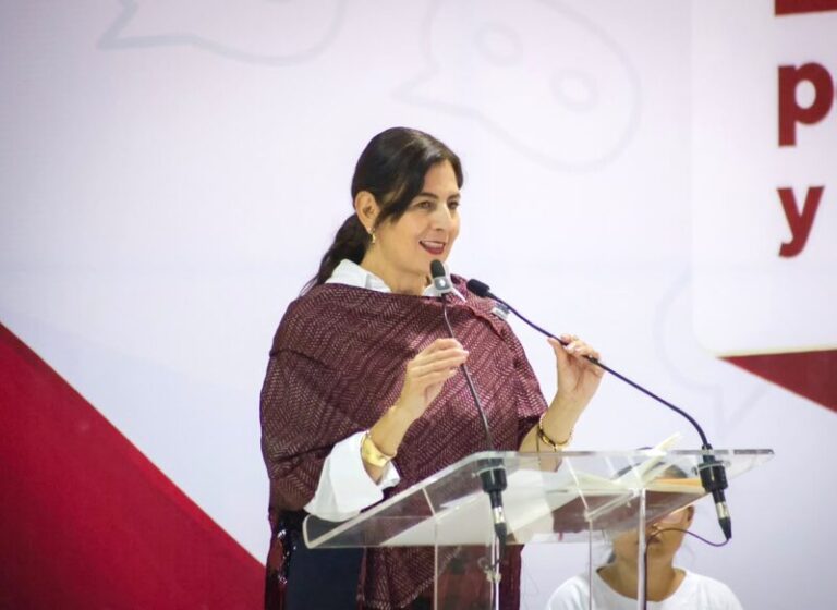Gaby Molina reconoce liderazgos en Uruapan