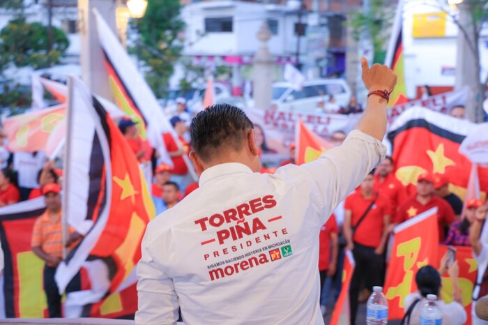 #Galería | Promete Torres Piña acabar con brecha de desigualdad en el sur de Morelia