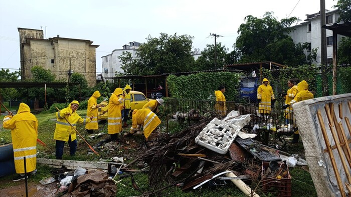  #Galería | Protegen contra el dengue a más de 300 mil habitantes de Lázaro Cárdenas