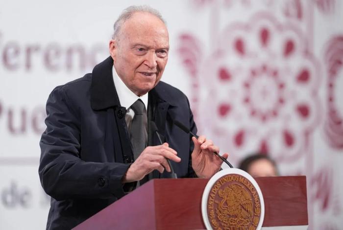 Gertz Manero será embajador en un “país amigo”; Senado avala salida e inicia proceso para nueva designación