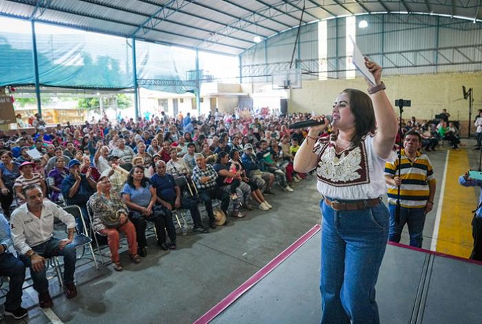 Gladyz Butanda consolida en Uruapan la fuerza territorial que defenderá la transformación