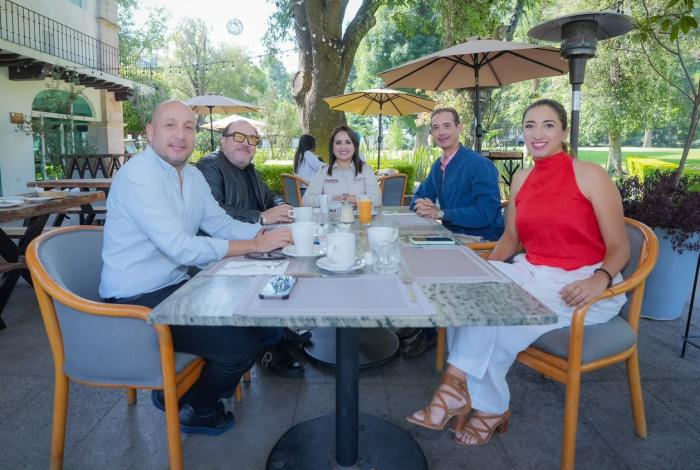 Gladyz Butanda e IP comparten visión de progreso para Michoacán