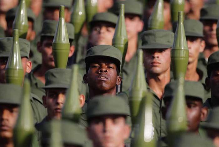 Gobierno cubano afirma que sus fuerzas armadas se preparan para una posible agresión militar de EUA