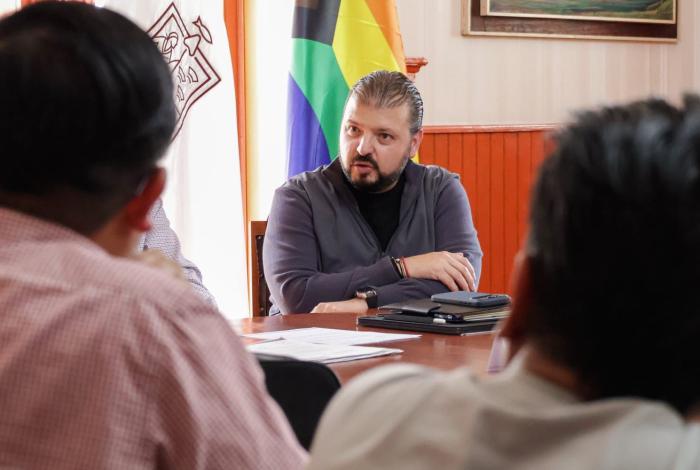 Gobierno de Michoacán mantiene abierta la vía del diálogo con habitantes de Pomaro: Raúl Zepeda
