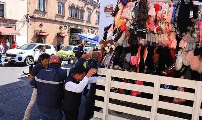 Gobierno de Morelia retira comercio ambulante en Centro Histórico