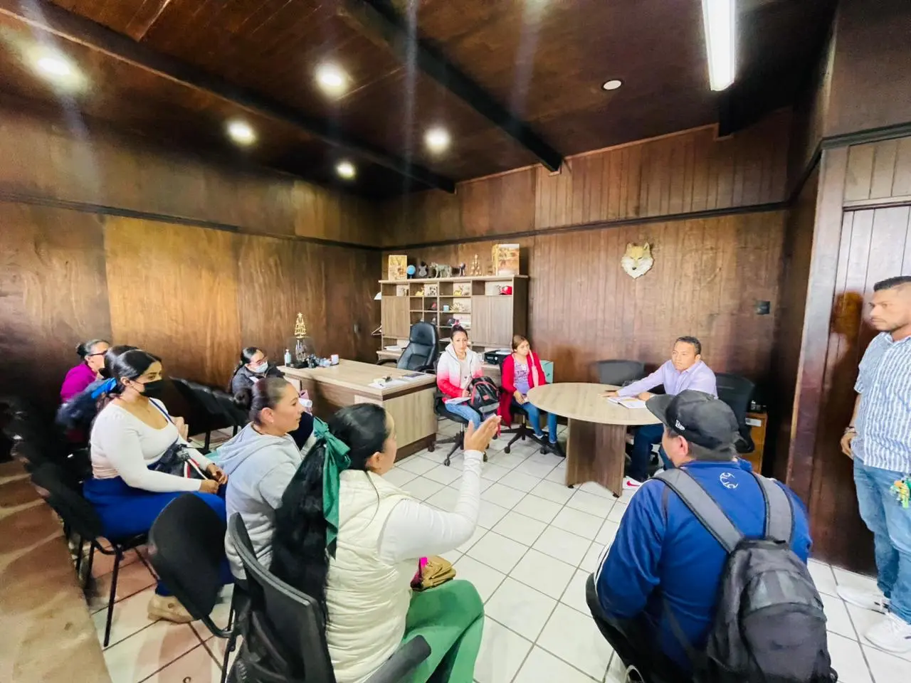 Gobierno de Tarímbaro atiende a padres y docentes del Preescolar Sor Juana Inés de la Cruz del Fracc.Galaxia