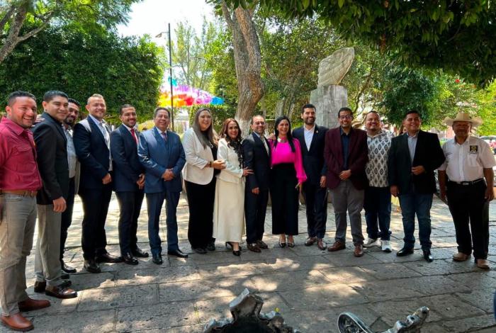 Gobiernos del PRD han dado muestra de trabajo y compromiso con Michoacán: GPPRD