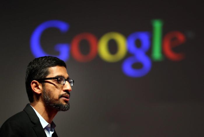 Google defiende el "hiperprogreso" de la IA frente a una cumbre que pide más restricciones