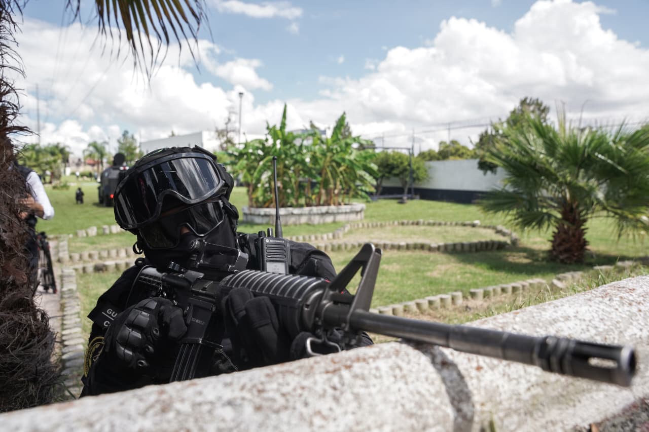 Guardia Civil presenta Grupo de Operaciones Especiales con 100 elementos capacitados