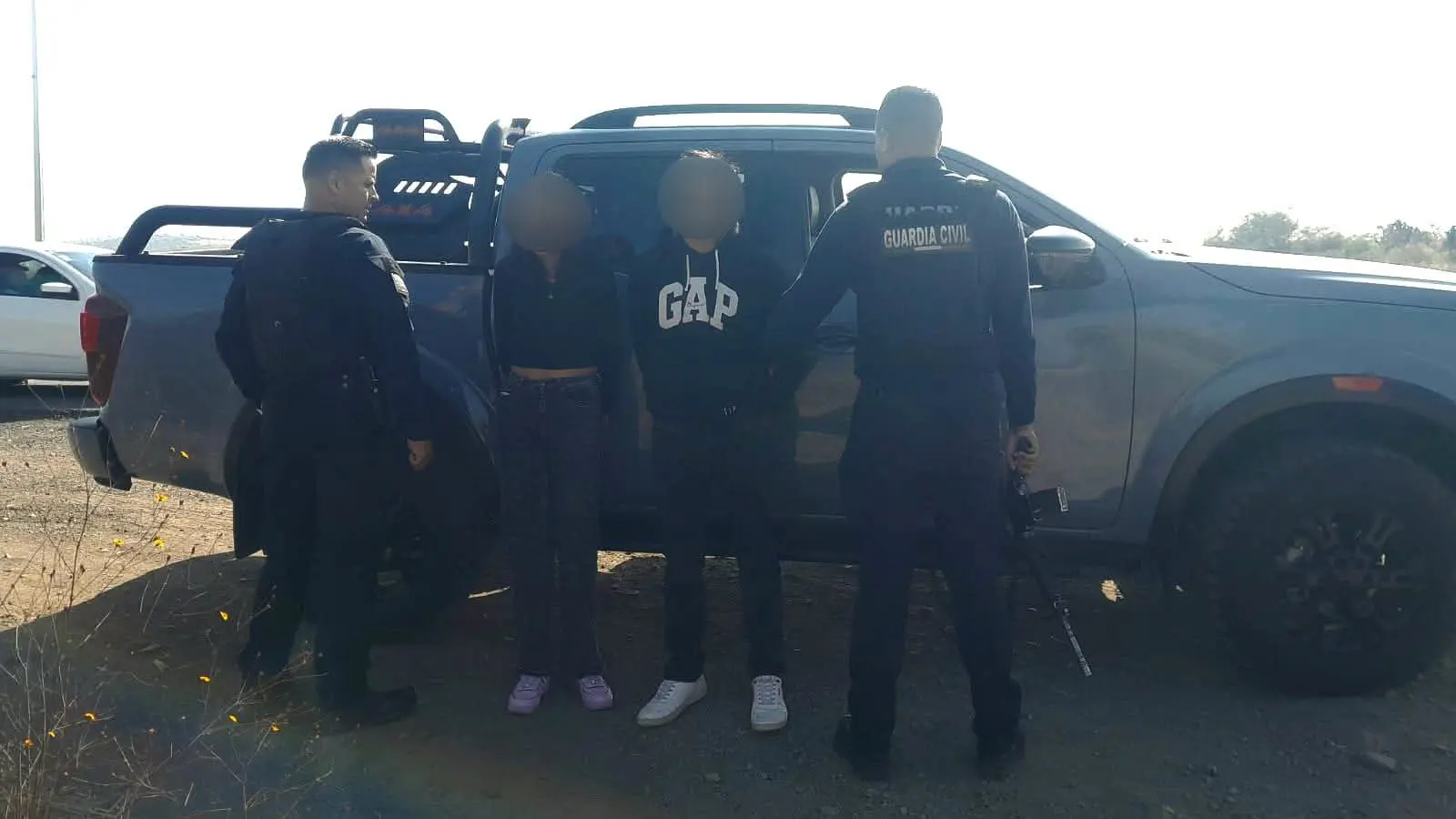  Guardia Civil recupera en 10 minutos un vehículo robado; hay 2 personas detenidas