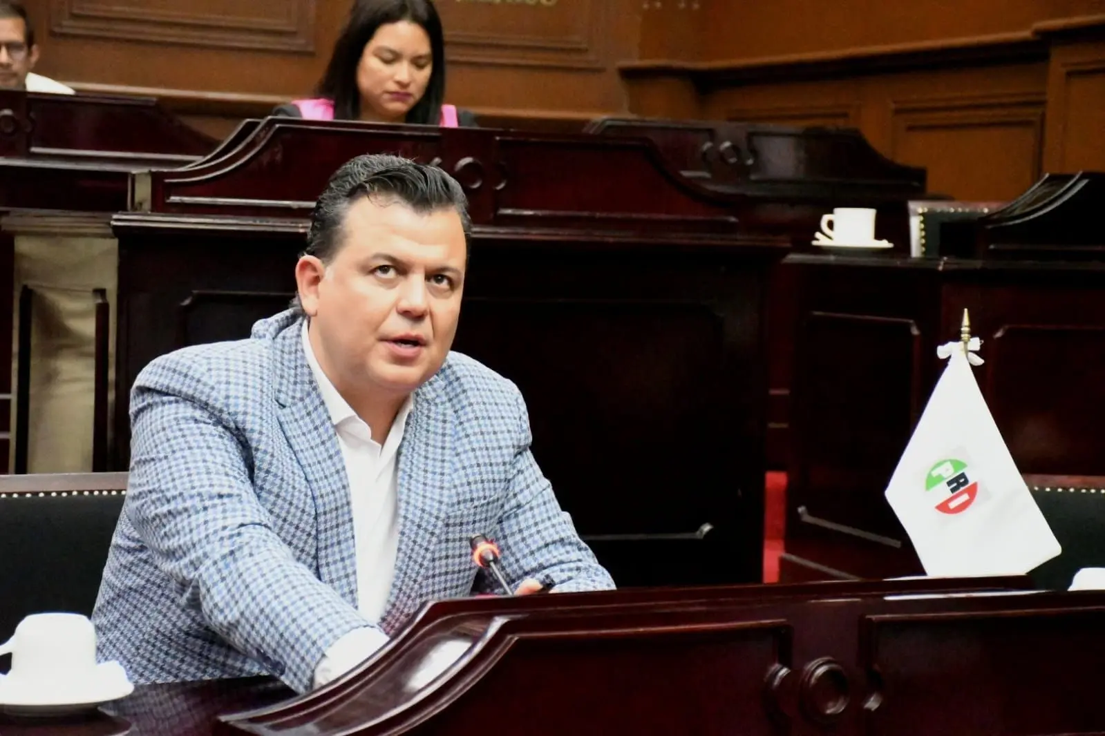 Guillermo Valencia anuncia que revelará nombres de diputados con presuntos nexos con el crimen